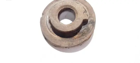 Skoda Octavia Mk2 (1Z) Front coil spring rubber mount 1k0512297d