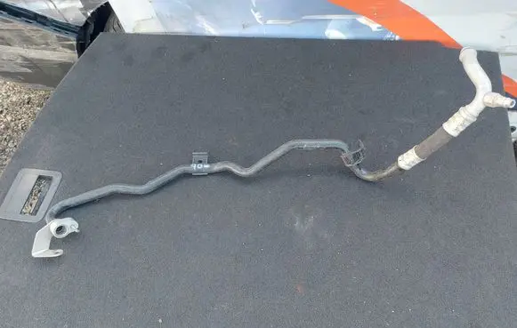 Mercedes-Benz Sprinter W906 Air conditioning (A/C) pipe/hose A9068306300