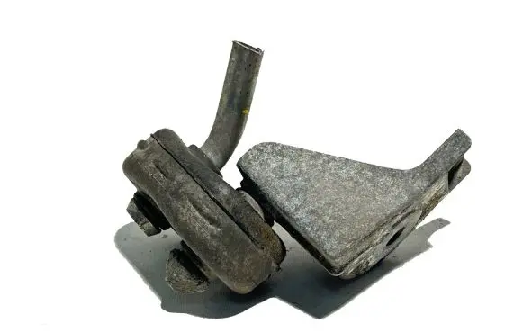 Skoda Octavia Mk3 (5E) Muffler mount bracket/holder 5Q0253144E 20612 1K0253147E