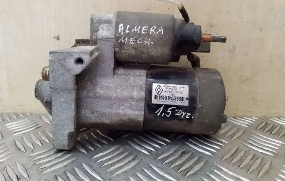 Nissan Almera N16 Starter motor 8200021396