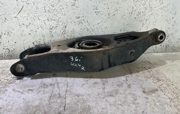 Dodge Challenger Rear upper control arm/wishbone