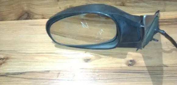Chrysler Neon I Front door electric wing mirror e13011674