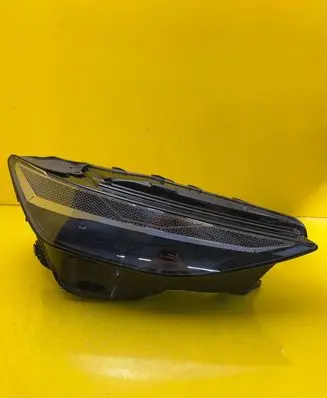 Audi A6 Allroad C8 Headlight/headlamp 4P0941004