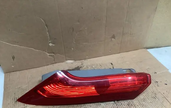 Honda CR-V Rear/tail lights W0706