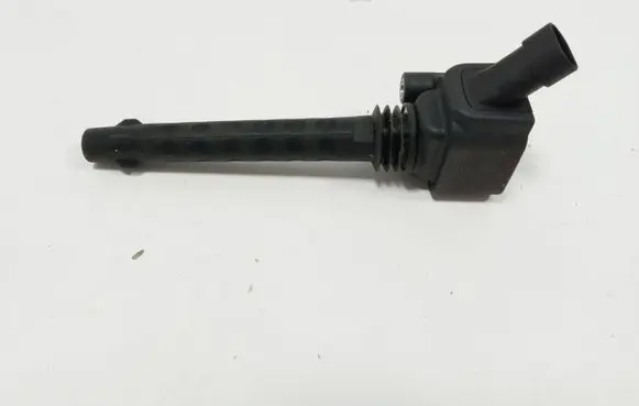 Alfa Romeo Giulietta High voltage ignition coil 0221504024 20110302 55213613