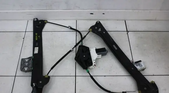 Audi A5 8T 8F Front door window regulator with motor 