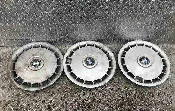 BMW 5 E34 R15 wheel hub/cap/trim 3PCS 36.13-1129843