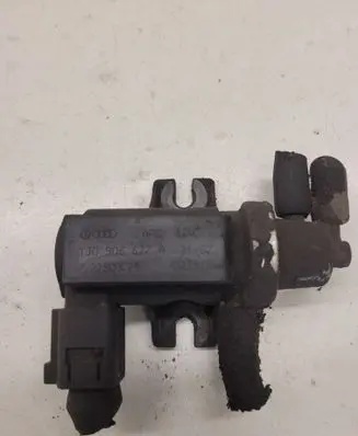 Volkswagen Golf IV Turbo solenoid valve 1J0906627A 72290325