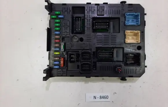 Citroen C5 Comfort/convenience module 28120836 966405908001