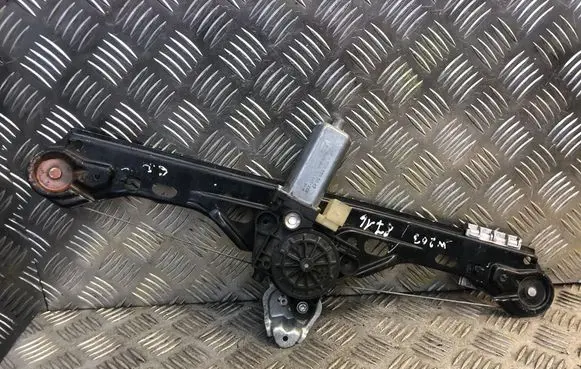 Mercedes-Benz C W203 Rear window lifting mechanism without motor 2038203042