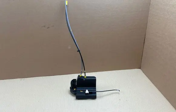 SsangYong Actyon Rear door lock 