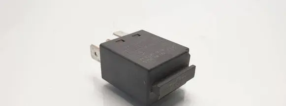 Ford Galaxy Other relay 7M0951253C 95VW10K705EA 011831A