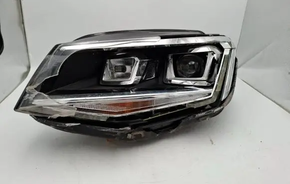 Volkswagen Caddy Headlight/headlamp 2K1941031B 1EL01228609