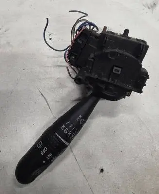 Toyota Corolla Verso AR10 Wiper control stalk 173647