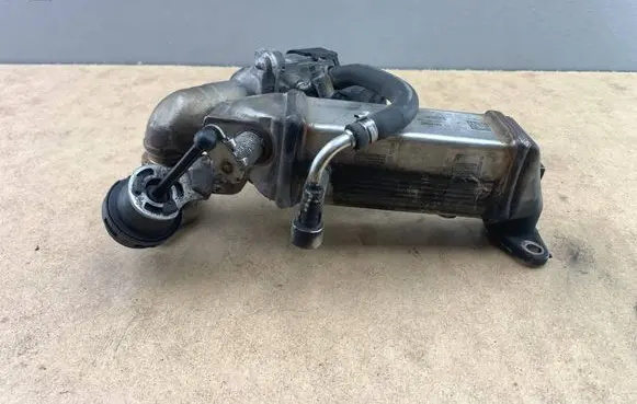 BMW X1 E84 EGR valve cooler 7810166 11717810166