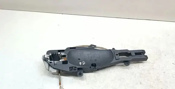 Front door exterior handle/bracket