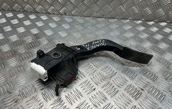 Citroen Jumper Accelerator throttle pedal 01384162080