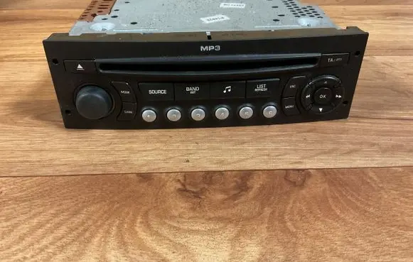 Citroen C3 Radio/CD/DVD/GPS head unit 96643698XT PSARCD44163 A2C53250038