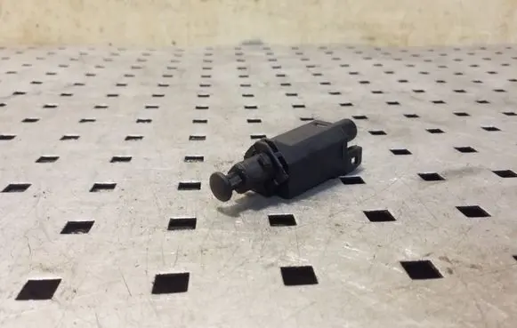 Brake pedal sensor switch