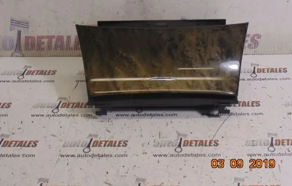 Mercedes-Benz E W211 Car ashtray A2116802852