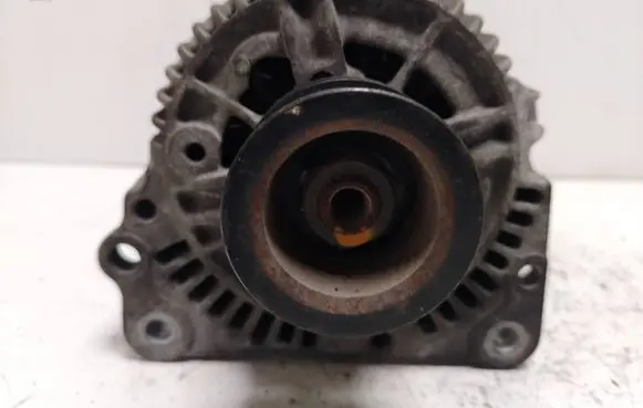 Volkswagen Golf IV Generator/alternator 0123320034 037903025C 14V90A
