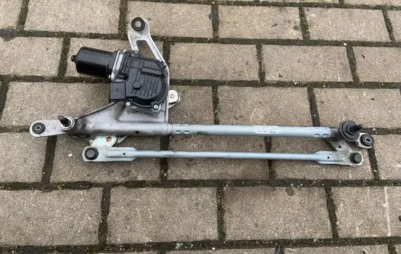 Audi Q5 SQ5 Front wiper linkage and motor 80B955023A