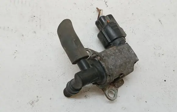 Mitsubishi Outlander Vacuum valve K5T46693