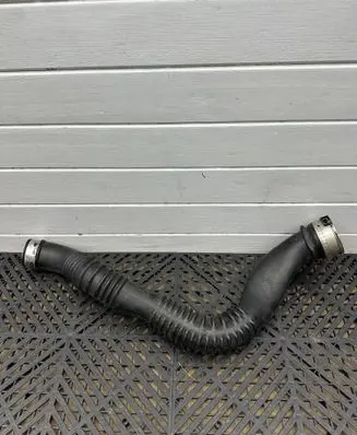 BMW 3 E90 E91 Intercooler hose/pipe 7797481