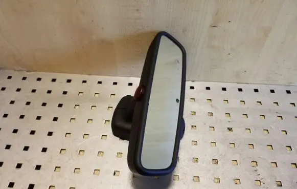 BMW X3 E83 Rear view mirror (interior) 823677408 9050943 8243720