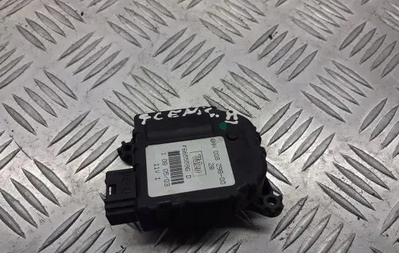 Renault Scenic II - Grand scenic II A/C air flow flap actuator/motor F665559G