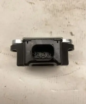 Dodge Durango III ESP acceleration yaw rate sensor P56029469AA TWIHI31451D475
