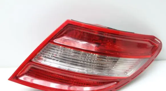 Mercedes-Benz C W204 Rear/tail lights A2048200264