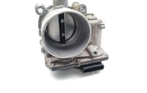 Mazda CX-3 Electric throttle body valve PE0113640B