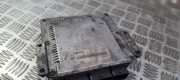 Renault Espace III Engine control unit/module 0281001999