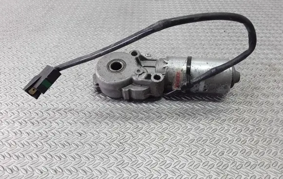 Audi A8 S8 D2 4D Seat adjustment motor 0390201628
