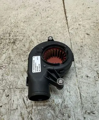 Mercedes-Benz CLS C218 X218 Engine control unit/module fan A2129060015 9972506024