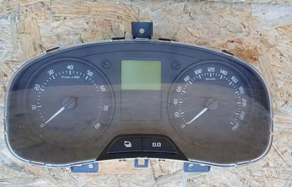 Skoda Roomster (5J) Speedometer (instrument cluster) 6974655
