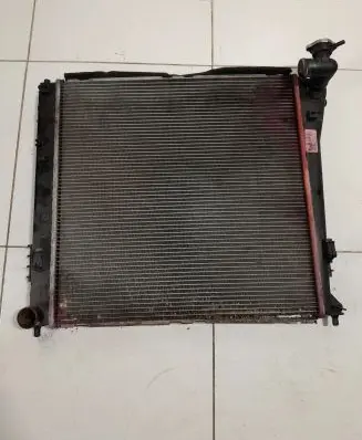 Hyundai i40 Coolant radiator 253103ZXXX