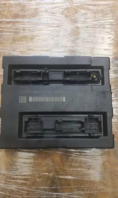 Audi A4 S4 B8 8K Comfort/convenience module 8K0907064DP