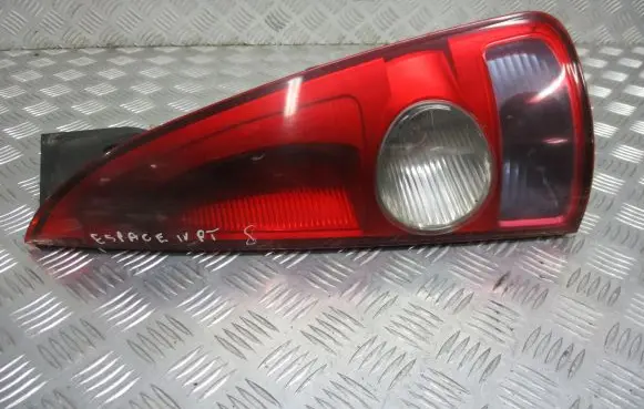 Renault Espace IV Rear/tail lights