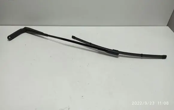 Audi A7 S7 4G Front wiper blade arm 4G1955408C