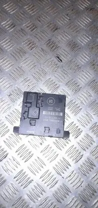 Mercedes-Benz E W211 Door control unit/module 2118201526