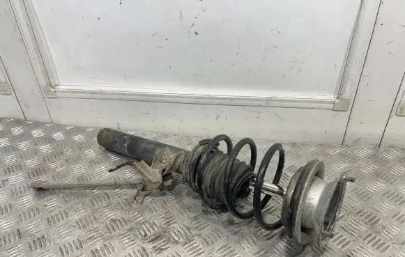 BMW 3 E90 E91 Front shock absorber/damper