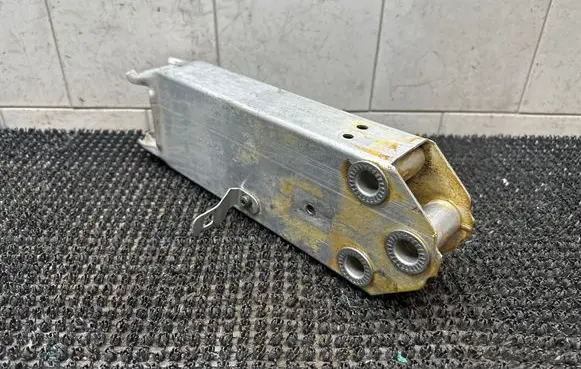 BMW 7 F01 F02 F03 F04 Front bumper shock/impact absorber 2347CH2491