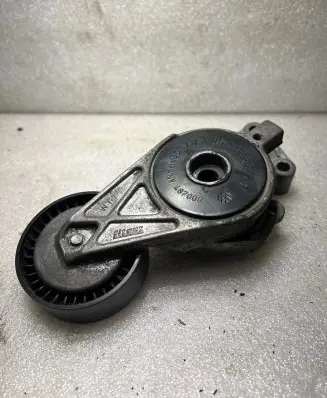 Audi A3 S3 8P Generator/alternator belt tensioner 06A903315