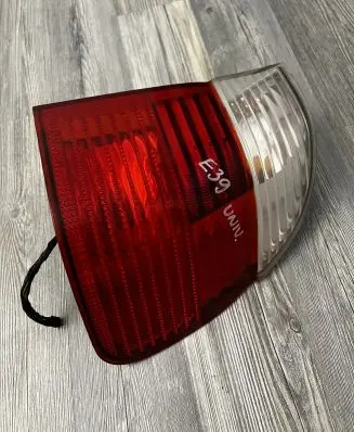 BMW 5 E39 Rear/tail lights 6902532