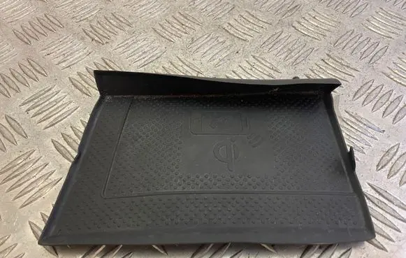 Volkswagen Tiguan Allspace Central console drawer/shelf pad 5NM863330B