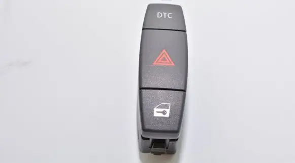 BMW 1 E81 E87 Hazard light switch 6945603