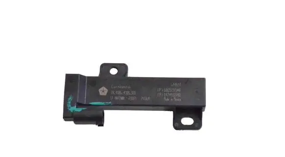 Alfa Romeo Giulia Keyless system antenna 2840864000300 04749301AB