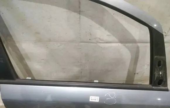 Opel Zafira B Front door glass trim molding